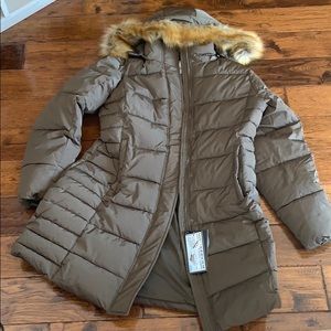 Brand New Spire Medium waterproof by Galaxy winter